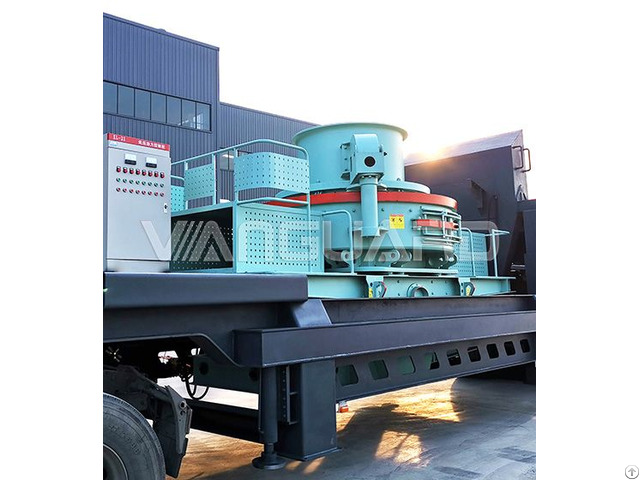 Tire Type 150 T H Capacity Crushing Line Basalt Processing Crusher