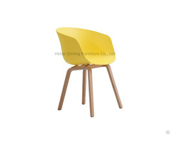 Wooden Metal Legs Plastic Chairs Pp Cafe Seating