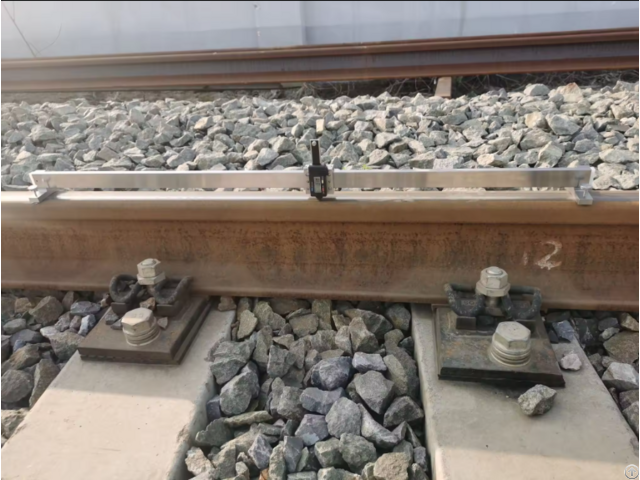 Digital Rail Corrugation Wear Gauge For Railway Measurement