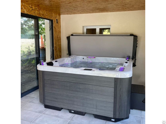 Wellness 4 Person Outdoor Spa For Villa Garden