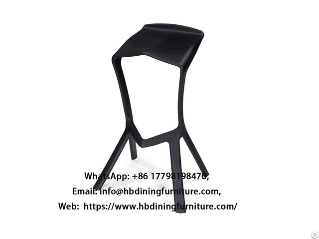 One Piece Polygonal Plastic Chair