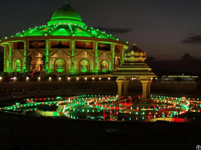 Chennai Gruji Temple Lotus Shape Music Dancing Water Fountain India