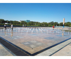 Xinjiang Shihezi City Century Plaza Dancing Water Fountain，china