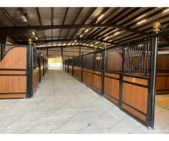 Sliding Door Horse Stall