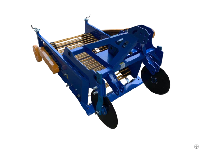 Chain Operated Multi Row Potato Harvester