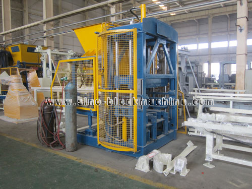 Concrete Block Machine 0021