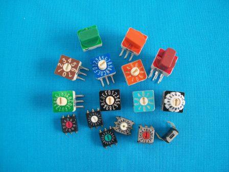 2300 Series Micro Dip Printed Circuit Board Switch