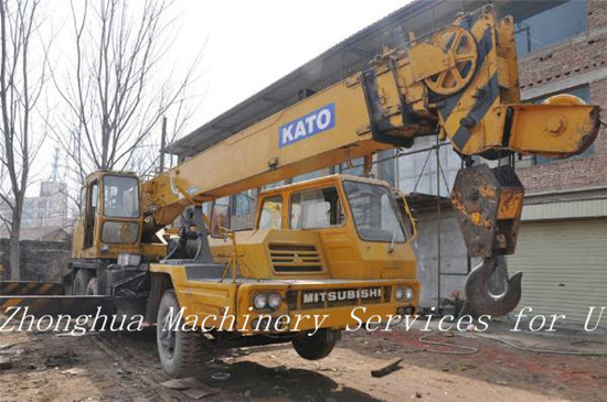 25 Ton Kato Used Truck Crane