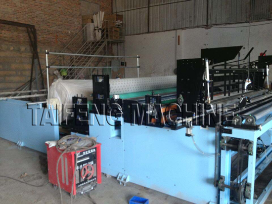 Automatic Rewinding And Perforating Paper Machine