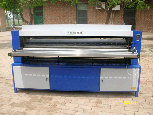 Bzd 2000 Type Reciprocating Pleating Machine
