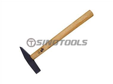 Claw Hammer With Black Lacquered Head