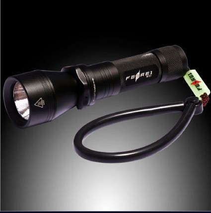 Ferei Led Dive Flashlight W151 With High Transmittance Lumens