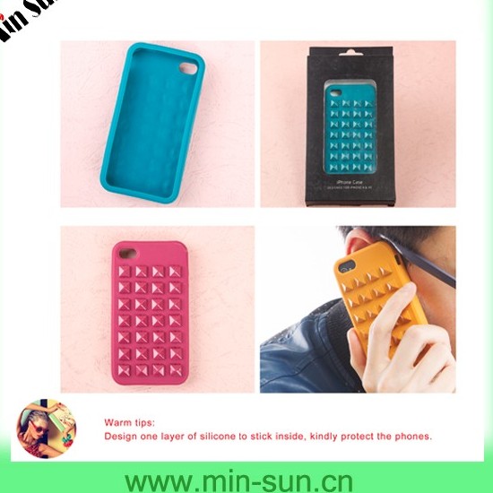 Inovative Colorful Pyamid Studs Phone Case Designs Dustproof Confortable Touch