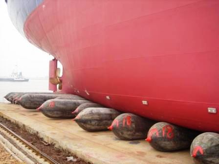 Marine Rubber Airbag Is Used For Ship Launching