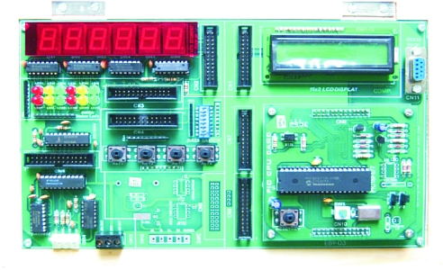 Microcontroller Embedded Trainer Tla810