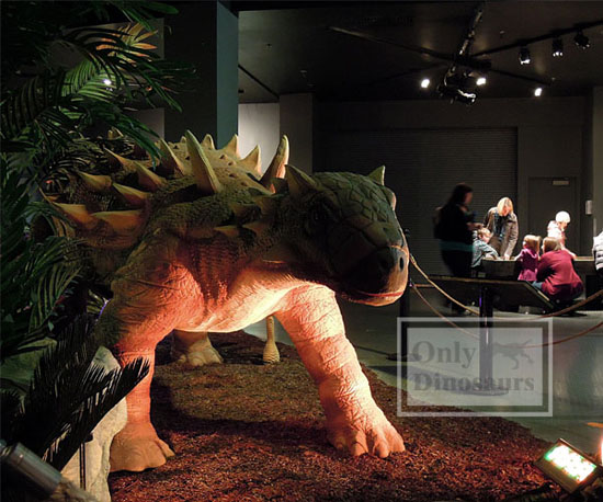 Museum Quality Life Size Walking Animatronic Dinosaur