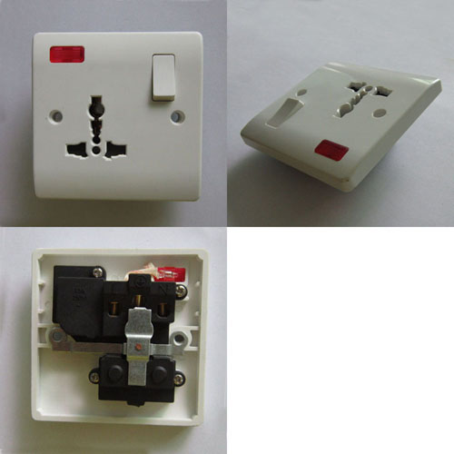 One Gang 13a Multifunction Swtiched 65288 Plug Socket 65289 With Neon