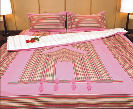 Palace Style Four Pieces Cotton Bedding