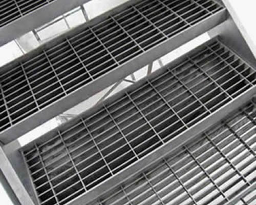 Plain Steel Grating An Affordable Option For Solid Metal Plates