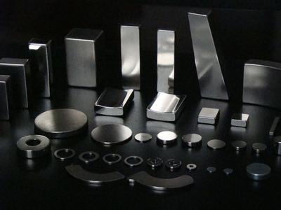 Rare Earth Magnets They Are The Strongest Type Of Permanent Made From Alloys Elements Producing Sign