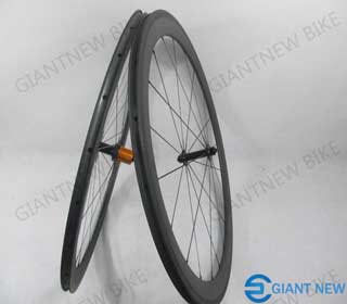 Road Carbon Wheels 60mm Clincher
