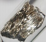 Samarium Metal Is A Silvery Yellow Lustrous That Tarnishes In Air Will Ignite At About 150 C