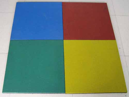 Sell Rubber Tile In Different Colors And Shapes