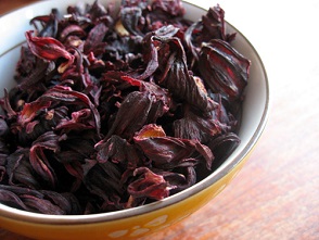 Selling Sudanese Dried Hibiscus Flowers