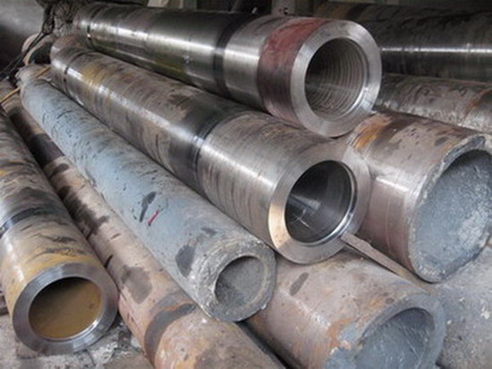 Thick Walled Centrifugal Cast Steel Pipe With Large Caliber