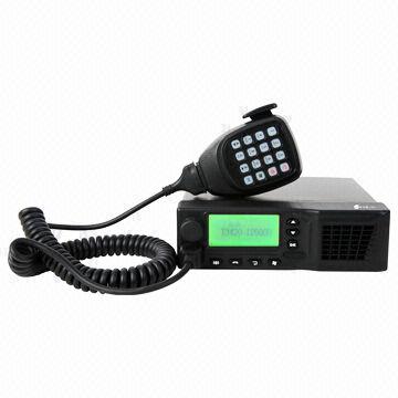 Two Way Radio Equipped In Vehicle Gps Module For Optional Large Lcd To Display Menu Write Sms
