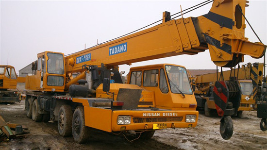 Used 40 Ton Totadano Truck Crane