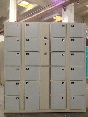 18 Door Fingerprint Operated Lockers Cabinet