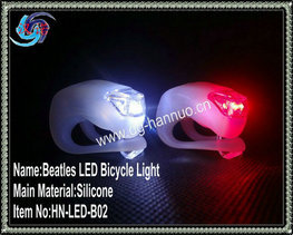3v Battery Powered Waterproof Silicone Bicycle Helmet Light