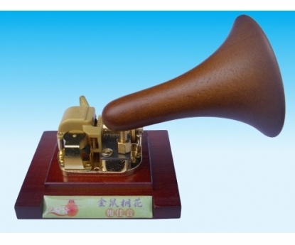Clockwork Gramophone Music Box Serial No 65306 Pa 254