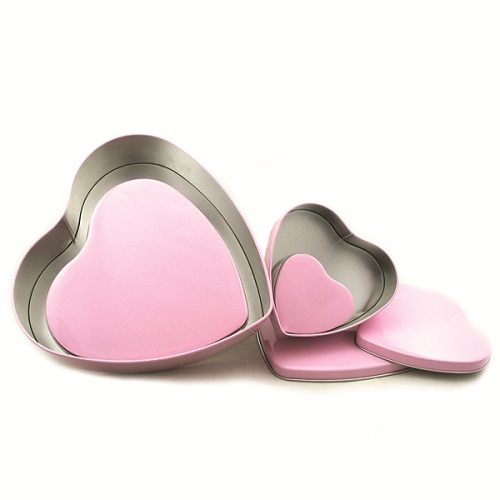 Heart Shaped Valentine Chocolate Tin Can