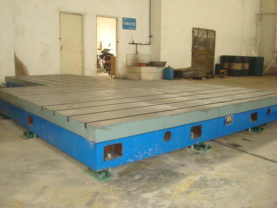 Inspect Accuracy Precise Crossed T Slot Cast Iron Bed Plate