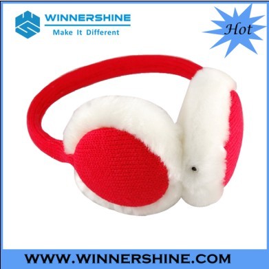 Knitted Earmuff Headphone In Clear And Stereo Sound