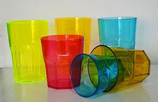 Plastic Cups As Beverage Cup
