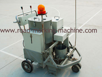 Self Propelled Tow Component Road Marking Machine
