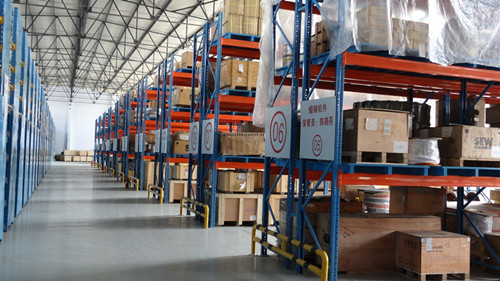 Steel Metal Selective Pallet Rack In China