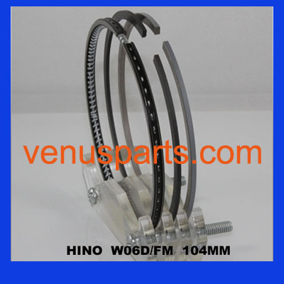 Used Engine Of Hino W04d Piston Ring 13011 1973 R15011 2270c